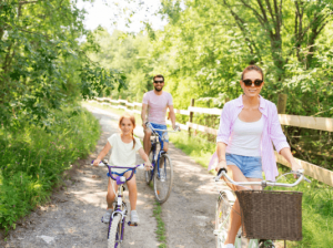 A kerékpározás az egész családnak kiváló kikapcsolódást jelent